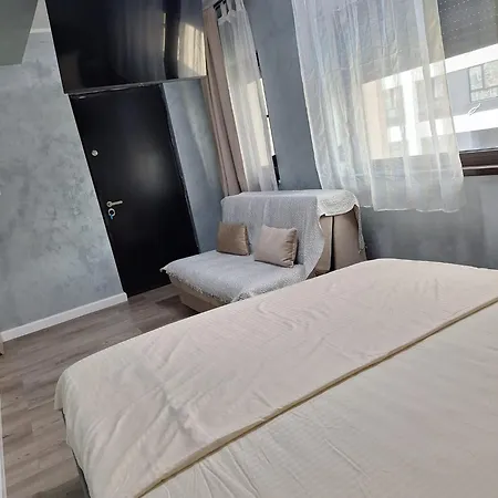 Garsoniera In Campus Mamaia بيت ضيافة